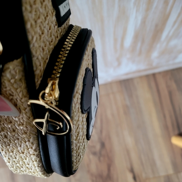 NWT Disney Raffia Mickey Mouse Crossbody - Picture 6 of 10